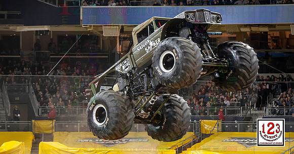 2020-02-01 MONSTER JAM® San Diego #1