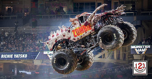 2020-02-01 MONSTER JAM® San Diego #1
