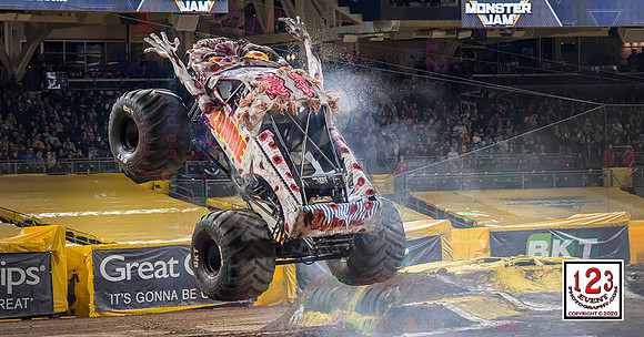 2020-02-01 MONSTER JAM® San Diego #1