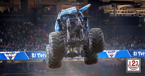 2020-02-01 MONSTER JAM® San Diego #1
