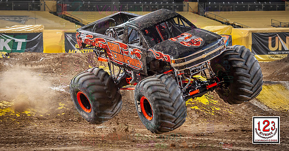 2020-02-01 MONSTER JAM® San Diego #1