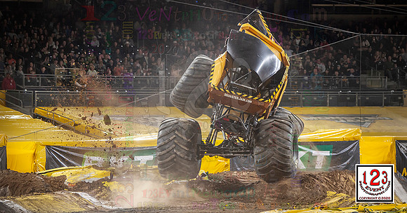 2020-02-01 MONSTER JAM® San Diego #1