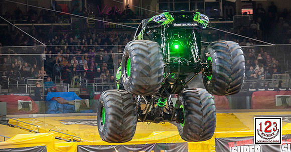2020-02-01 MONSTER JAM® San Diego #1