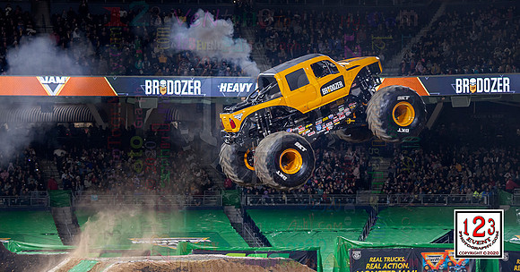 2020-02-15 MONSTER JAM® San Diego #2