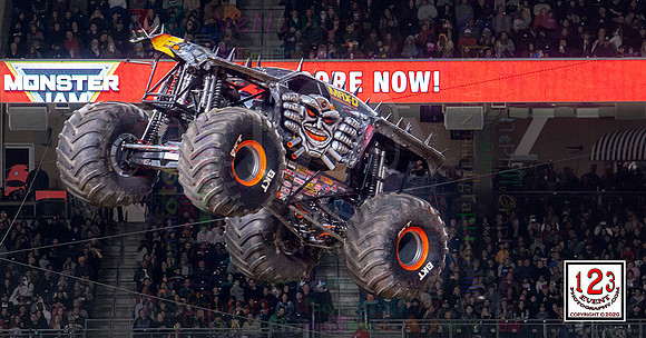 2020-02-15 MONSTER JAM® San Diego #2