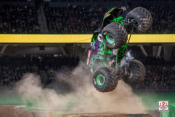 2020-02-15 MONSTER JAM® San Diego #2