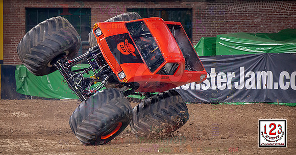 2020-02-15 MONSTER JAM® San Diego #2