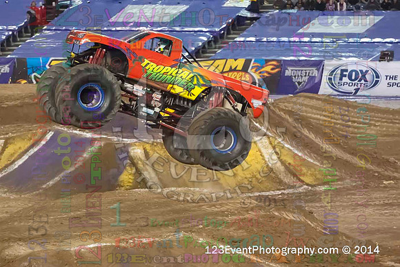 2014-01-18 MONSTER JAM® @ Qualcomm Stadium