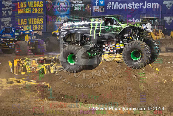 2014-01-18 MONSTER JAM® @ Qualcomm Stadium