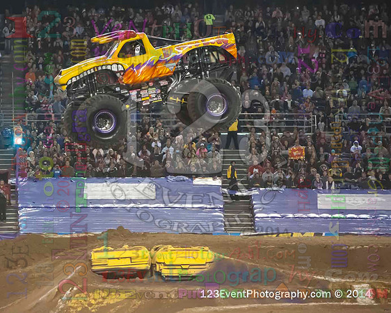 2014-01-18 MONSTER JAM® @ Qualcomm Stadium