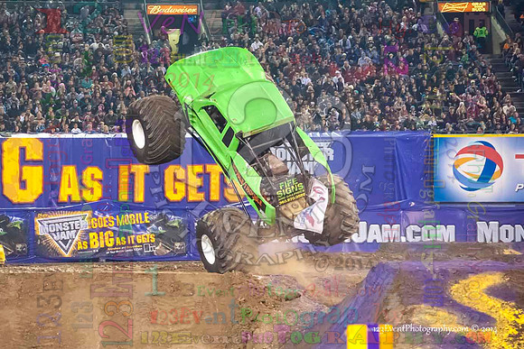 2014-01-11 MONSTER JAM® @ Anaheim Angel Stadium