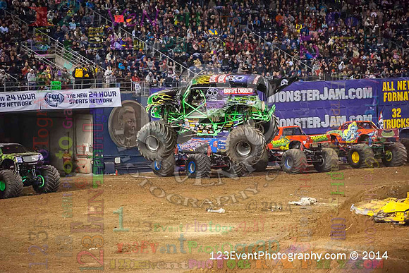 2014-01-18 MONSTER JAM® @ Qualcomm Stadium