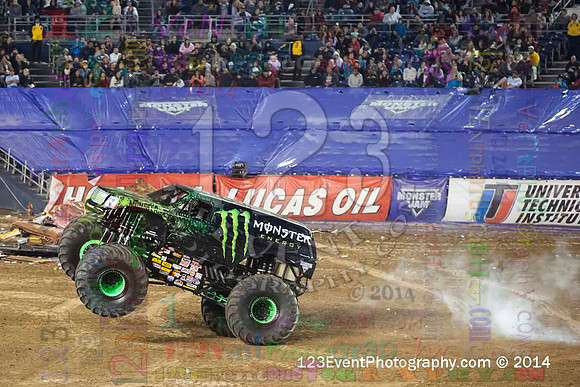 2014-01-18 MONSTER JAM® @ Qualcomm Stadium