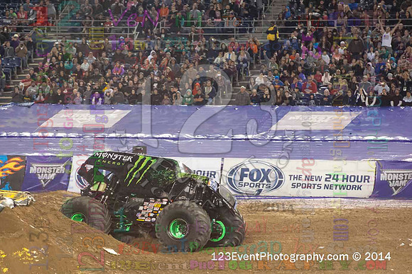 2014-01-18 MONSTER JAM® @ Qualcomm Stadium