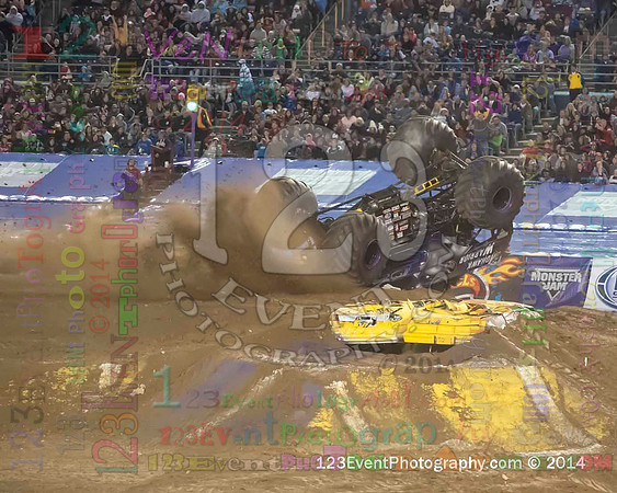 2014-01-18 MONSTER JAM® @ Qualcomm Stadium