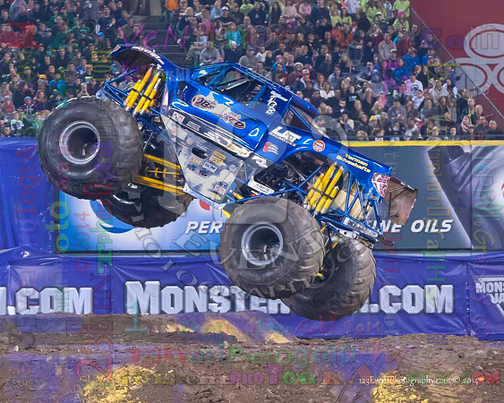 2014-01-11 MONSTER JAM® @ Anaheim Angel Stadium
