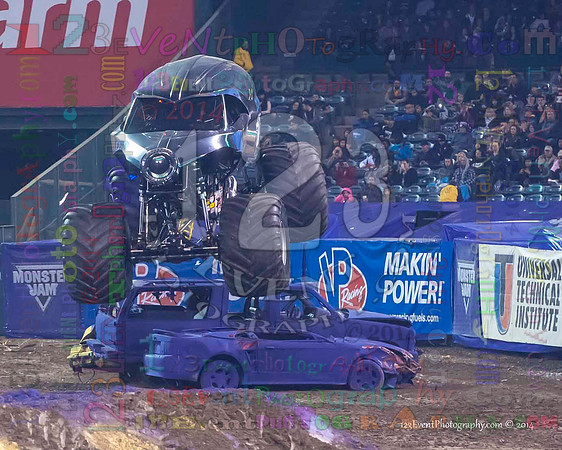 2014-01-11 MONSTER JAM® @ Anaheim Angel Stadium