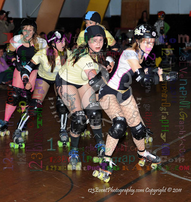 San Diego Starlettes vs. Tucson                                               Roller Derby Bout 2-5-11