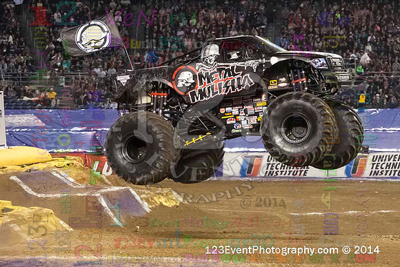 2014-01-18 MONSTER JAM® @ Qualcomm Stadium