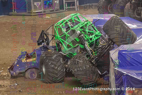 2014-01-18 MONSTER JAM® @ Qualcomm Stadium