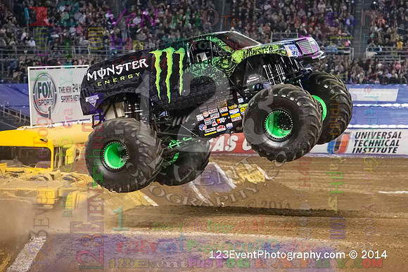 2014-01-18 MONSTER JAM® @ Qualcomm Stadium