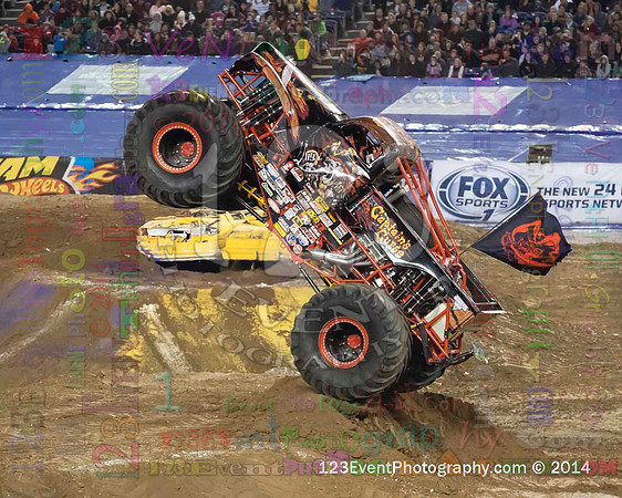 2014-01-18 MONSTER JAM® @ Qualcomm Stadium