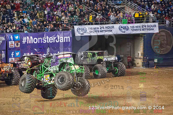 2014-01-18 MONSTER JAM® @ Qualcomm Stadium