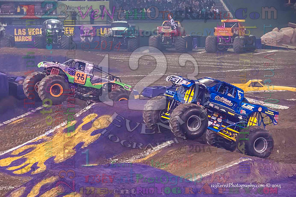 2014-01-11 MONSTER JAM® @ Anaheim Angel Stadium