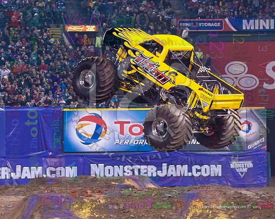 2014-01-11 MONSTER JAM® @ Anaheim Angel Stadium