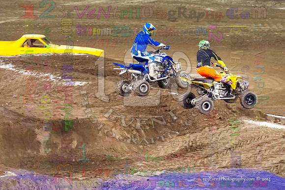 2014-01-11 MONSTER JAM® @ Anaheim Angel Stadium