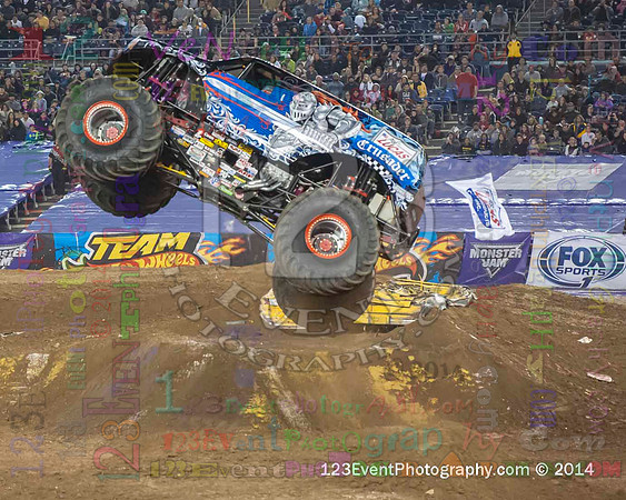 2014-01-18 MONSTER JAM® @ Qualcomm Stadium