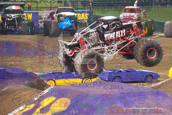 2014-01-11 MONSTER JAM® @ Anaheim Angel Stadium