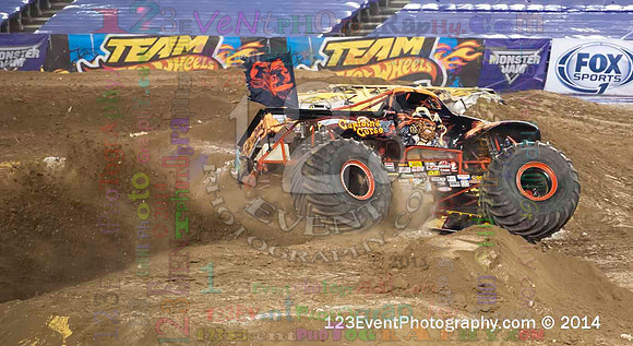 2014-01-18 MONSTER JAM® @ Qualcomm Stadium