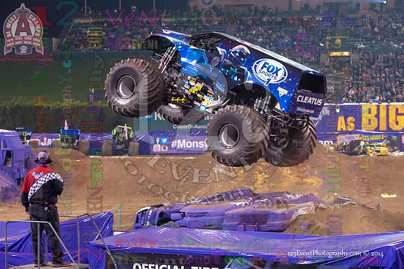 2014-01-11 MONSTER JAM® @ Anaheim Angel Stadium