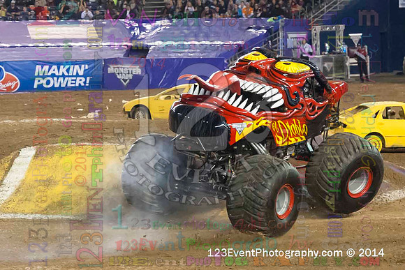 2014-01-18 MONSTER JAM® @ Qualcomm Stadium