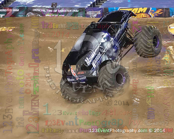 2014-01-18 MONSTER JAM® @ Qualcomm Stadium