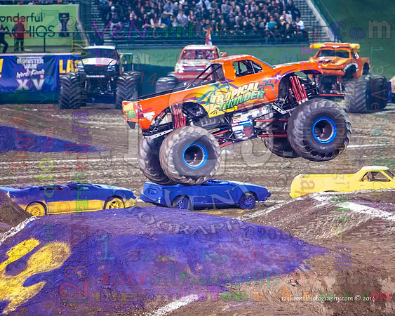 2014-01-11 MONSTER JAM® @ Anaheim Angel Stadium