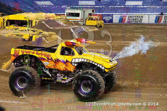 2014-01-18 MONSTER JAM® @ Qualcomm Stadium