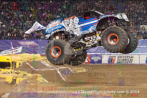 2014-01-18 MONSTER JAM® @ Qualcomm Stadium