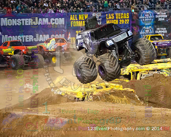 2014-01-18 MONSTER JAM® @ Qualcomm Stadium