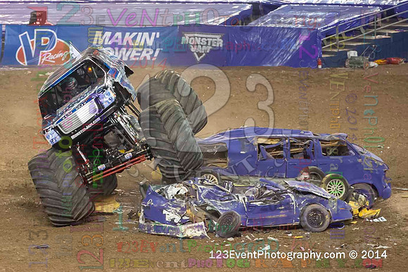 2014-01-18 MONSTER JAM® @ Qualcomm Stadium