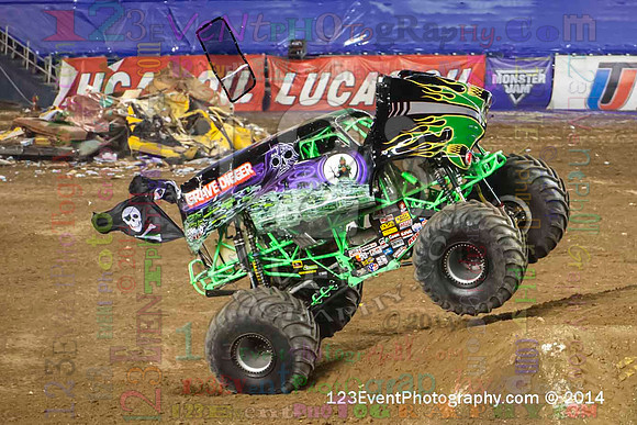 2014-01-18 MONSTER JAM® @ Qualcomm Stadium