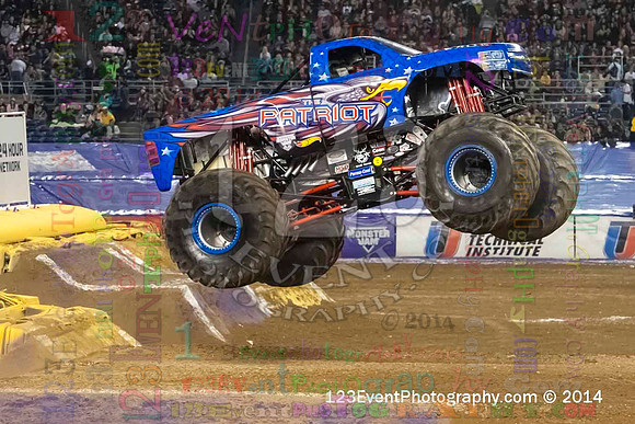 2014-01-18 MONSTER JAM® @ Qualcomm Stadium