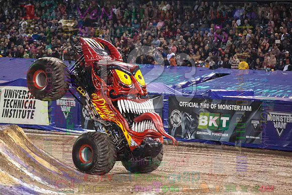 2014-01-25 MONSTER JAM® @ Anaheim #2 Angel Stadium