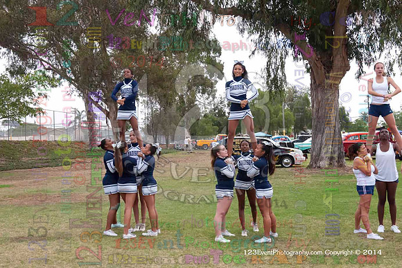 2014 Madison High Cheer Squad at Clairemont Family Day