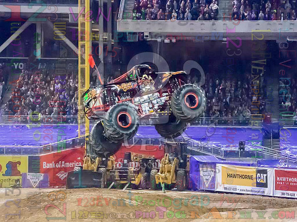 2015-01-31 MONSTER JAM® @ Petco Park, San Diego, CA