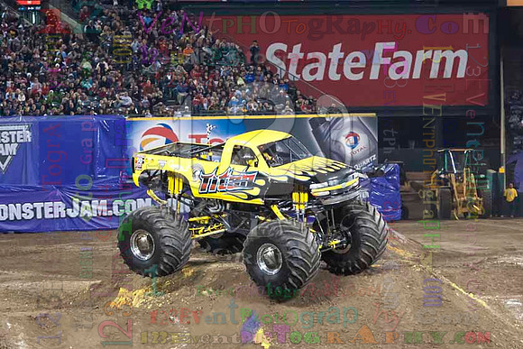 2014-01-25 MONSTER JAM® @ Anaheim #2 Angel Stadium