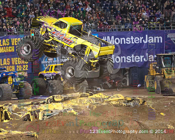 2014-01-18 MONSTER JAM® @ Qualcomm Stadium