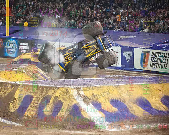2014-01-25 MONSTER JAM® @ Anaheim #2 Angel Stadium