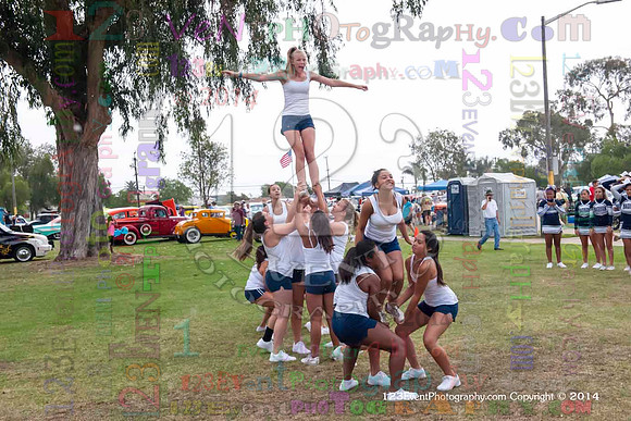 2014 Madison High Cheer Squad at Clairemont Family Day